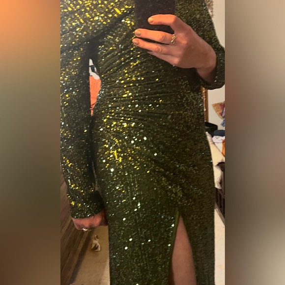 NWT Ieena for Mac Duggal One Shoulder Sequin Long Sleeve Midi Dress 6 - Picture 7 of 7